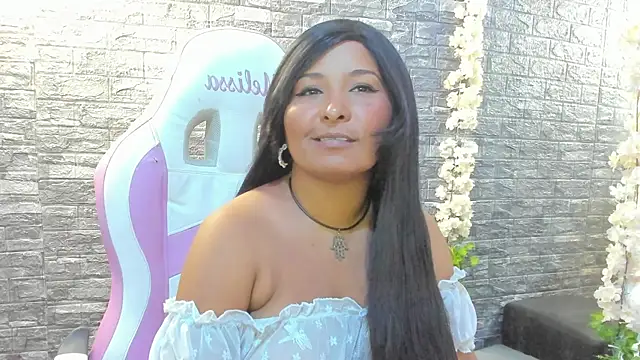 Snapshot of paola_ih chatting on 05.11.26 paola ih online show from 05.11.26