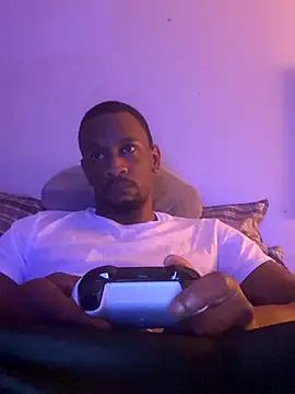 Tristris100 online show from 10.13.25