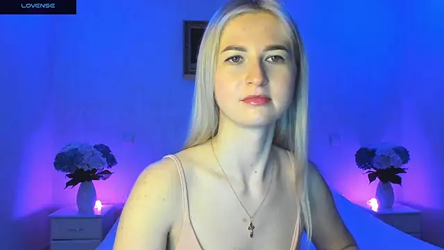 AnnaCarrera online show from 12.24.24