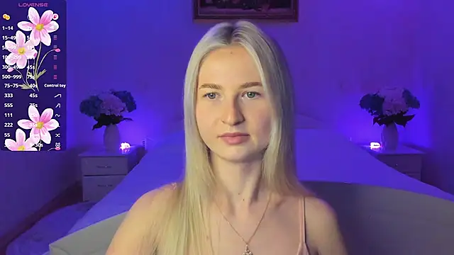 AnnaCarrera online show from 12.22.25