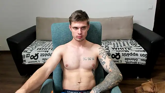 Snapshot of maks_wolfis chatting on 12.14.24 maks wolfis online show from 12.14.24