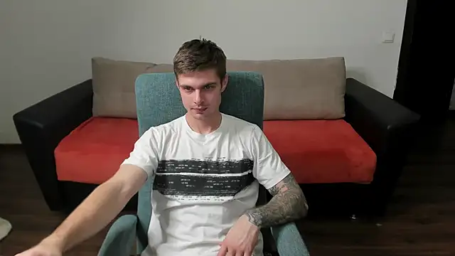 Snapshot of maks_wolfis chatting on 12.23.24 maks wolfis online show from 12.23.24