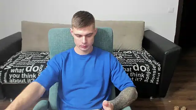 Snapshot of maks_wolfis chatting on 01.22.25 maks wolfis online show from 01.22.25