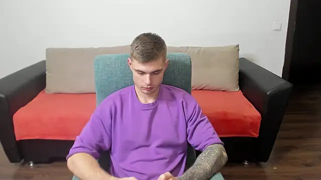 Snapshot of maks_wolfis chatting on 01.25.25 maks wolfis online show from 01.25.25