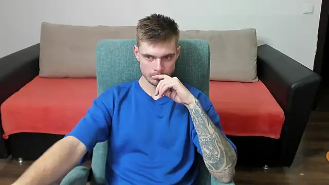 Snapshot of maks_wolfis chatting on 02.03.25 maks wolfis online show from 02.03.25