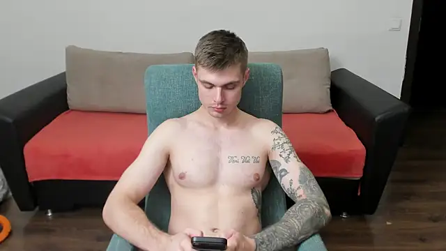 Snapshot of maks_wolfis chatting on 02.06.25 maks wolfis online show from 02.06.25