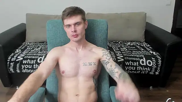 Snapshot of maks_wolfis chatting on 03.02.25 maks wolfis online show from 03.02.25