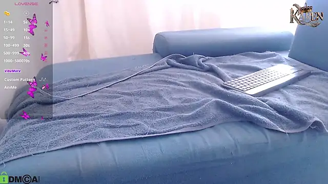 karen sofia  online show from 03.05.26