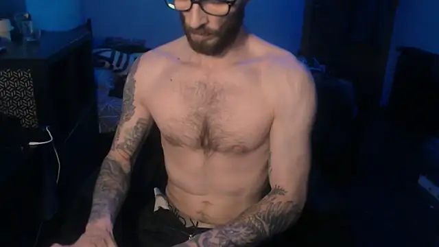 SexxxyLouis online show from 02.05.25