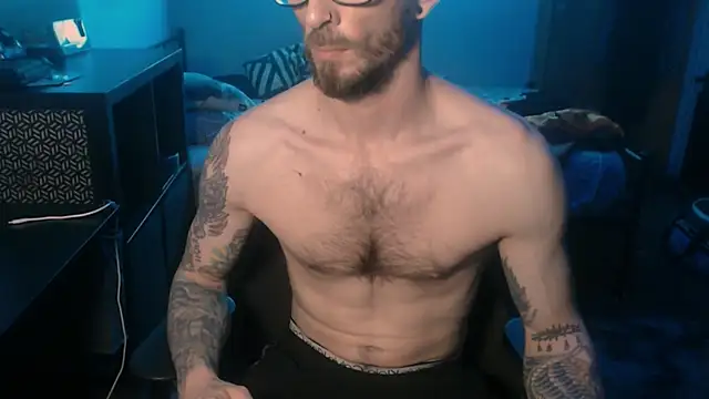 SexxxyLouis online show from 02.21.25