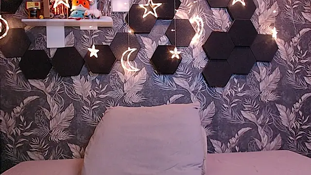 ChiooMia online show from 03.13.26