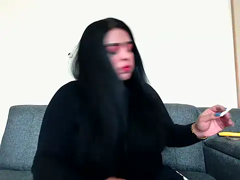 indianishkq7 online show from 04.30.26