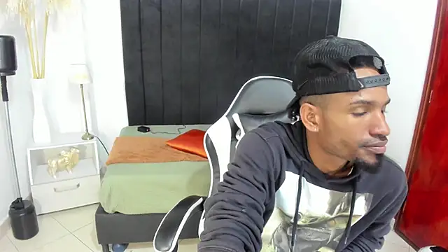 anhtony wayans online show from 11.12.25