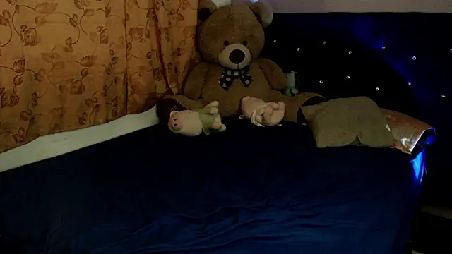 ANGELIQUE KLANE online show from 11.13.25