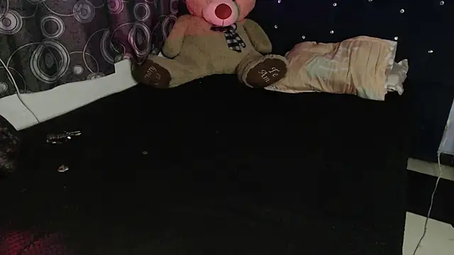 Snapshot of ANGELIQUE_KLANE chatting on 03.20.26 ANGELIQUE KLANE online show from 03.20.26