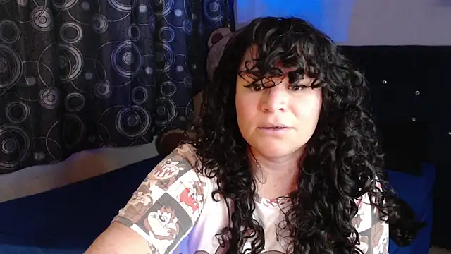 Snapshot of ANGELIQUE_KLANE chatting on 04.13.26 ANGELIQUE KLANE online show from 04.13.26