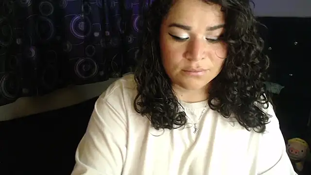 Snapshot of ANGELIQUE_KLANE chatting on 05.31.26 ANGELIQUE KLANE online show from 05.31.26