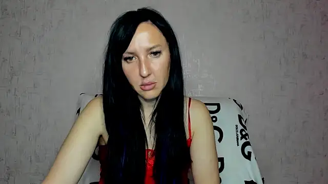 Snapshot of MissGulia chatting on 09.12.25 MissGulia online show from 09.12.25