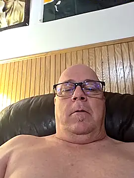 horny4you1 online show from 11.20.25