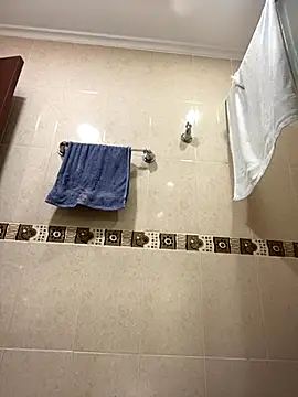 Fancyxlove online show from 11.21.25