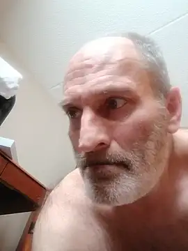 Snapshot of k-dong chatting on 02.10.26 k-dong online show from 02.10.26