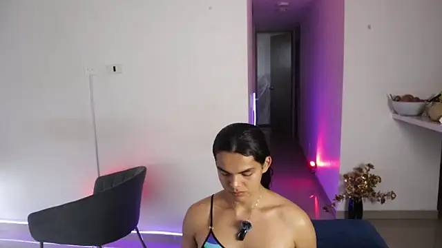  Vahos  online show from 02.24.25