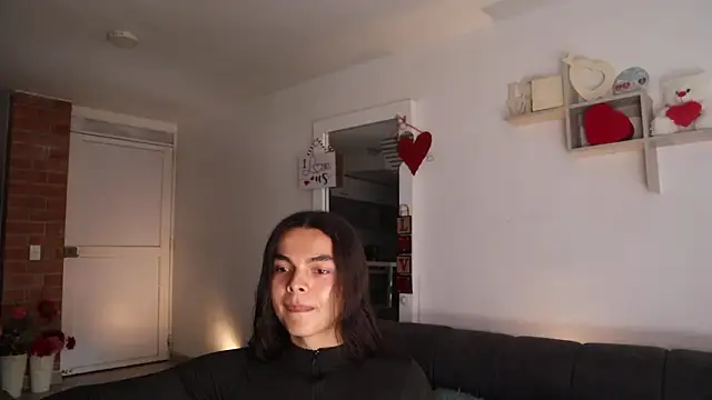  Vahos  online show from 02.23.26