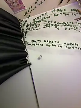 Remiliya online show from 03.13.25