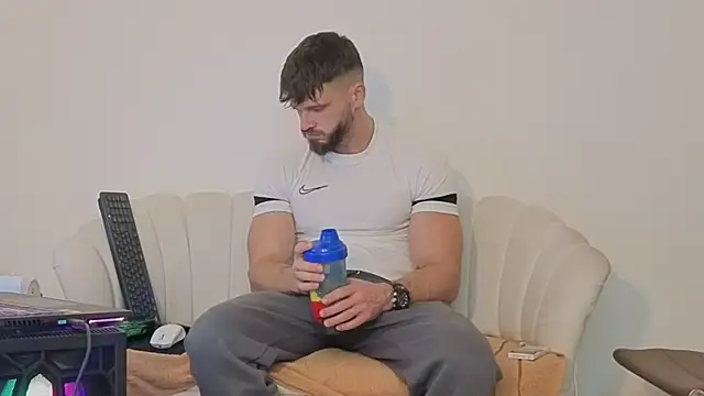 MauroTwin online show from 11.09.25