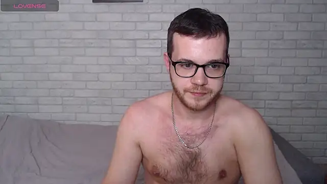 Snapshot of Alexxx_horny chatting on 06.02.26 Alexxx horny online show from 06.02.26