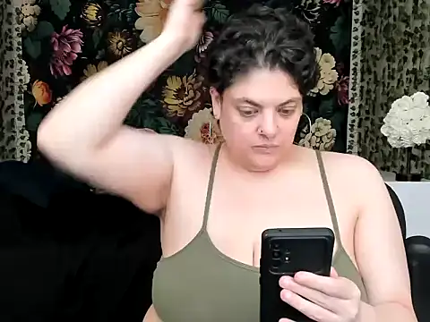 Snapshot of Exotic-Melons chatting on 09.27.25 Exotic-Melons online show from 09.27.25