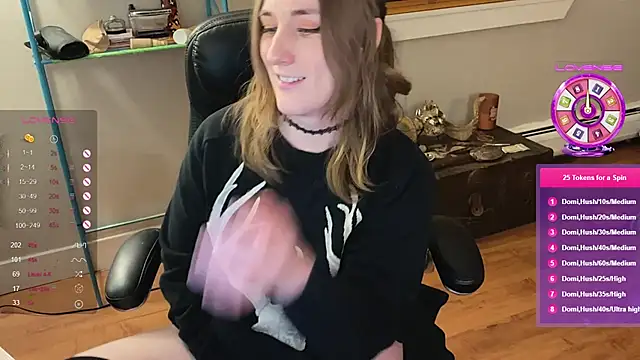 luluvaladon online show from 01.27.25