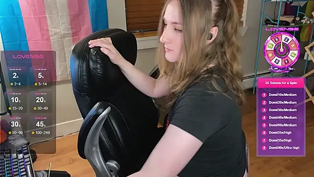 luluvaladon online show from 10.09.25