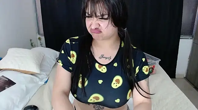 liseth 01hot online show from 02.16.25