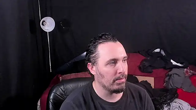 Metalstud online show from 12.17.25