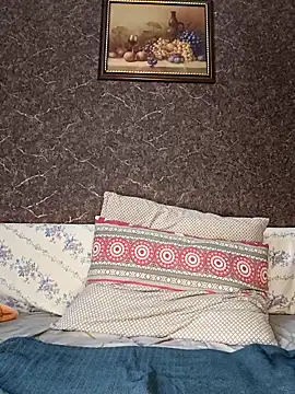 Snapshot of Katti_Kissa chatting on 02.25.26 Katti Kissa online show from 02.25.26