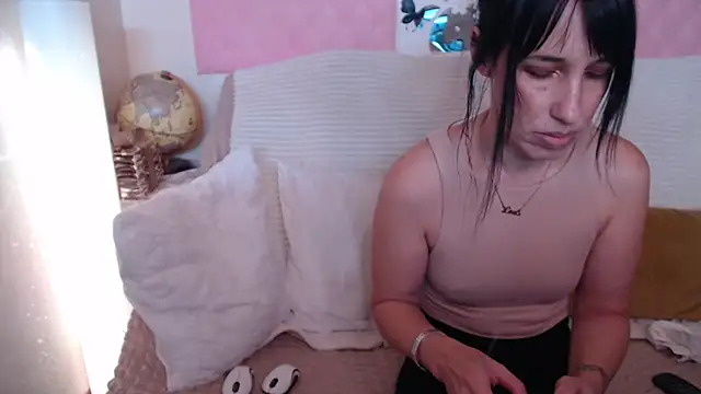 -carla- online show from 10.08.25