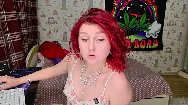 Snapshot of SmokyRose chatting on 06.01.26 SmokyRose online show from 06.01.26