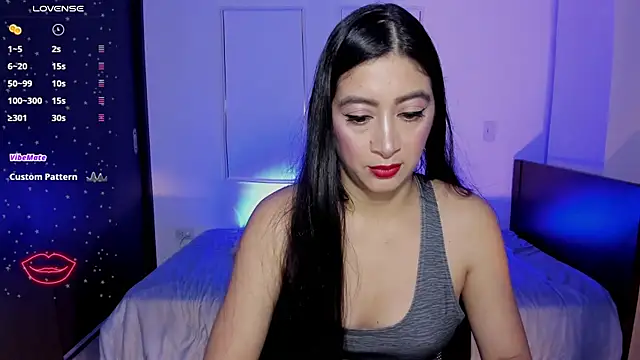 Snapshot of MeganWhite3 chatting on 03.26.26 MeganWhite3 online show from 03.26.26