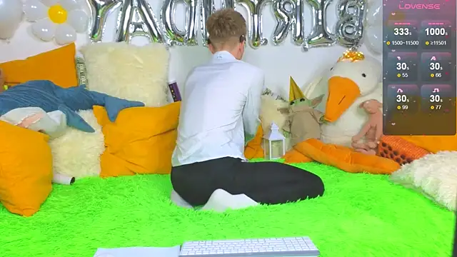 LandelRay online show from 02.17.26