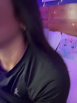 mahia queen online show from 04.05.26