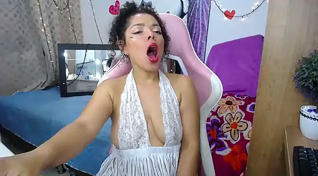 MarilynJones online show from 12.27.24