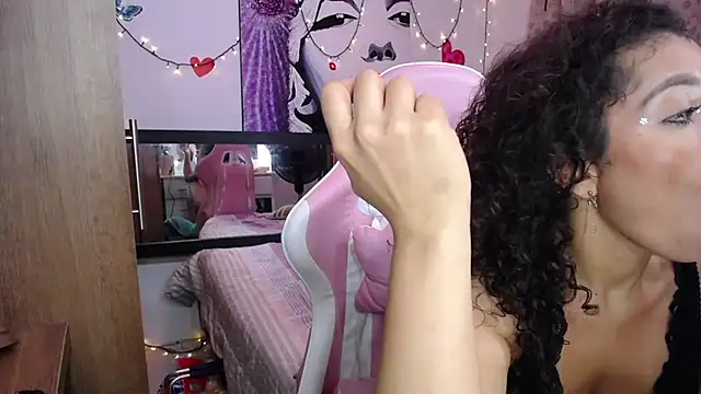 MarilynJones online show from 02.24.25