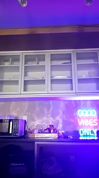 LilliThelo online show from 03.11.25