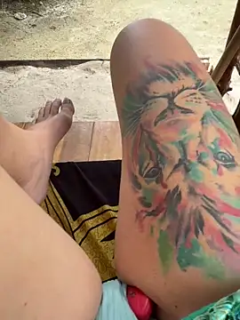 LilliThelo online show from 09.22.25