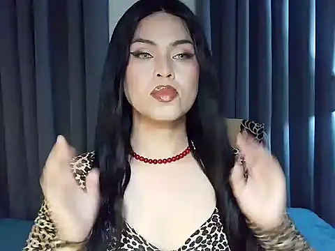 Snapshot of MistressLuna1 chatting on 07.10.26 MistressLuna1 online show from 07.10.26
