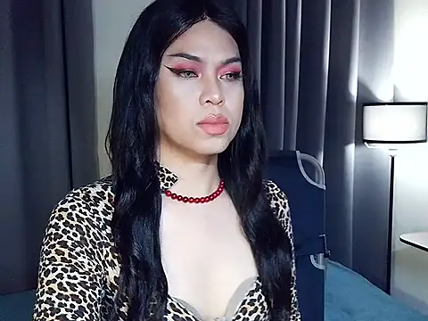 Snapshot of MistressLuna1 chatting on 07.18.26 MistressLuna1 online show from 07.18.26