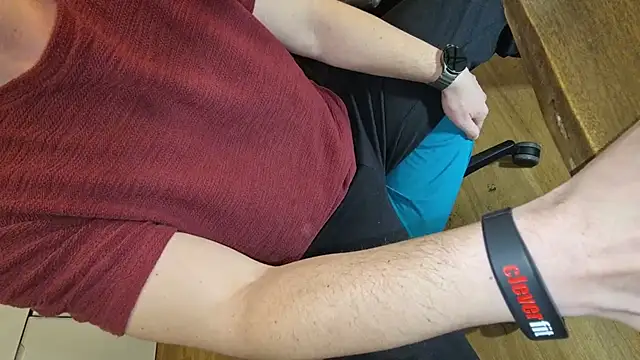 Snapshot of -luckybong- chatting on 03.02.26 -luckybong- online show from 03.02.26