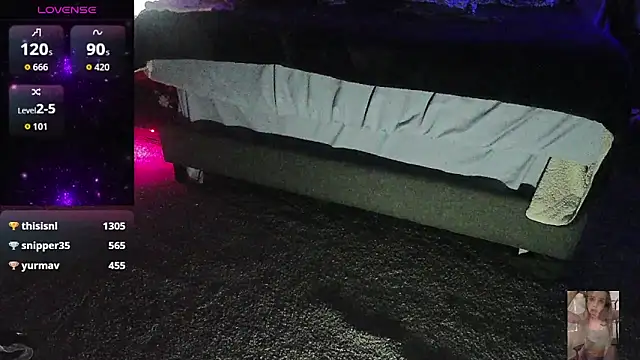 Blondiewithanass online show from 11.29.25