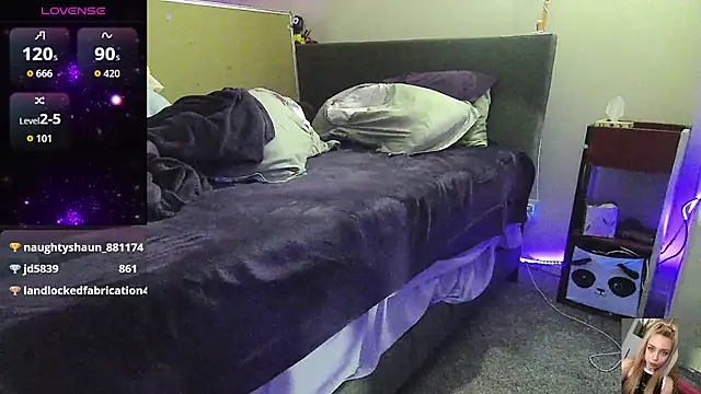 Blondiewithanass online show from 01.13.26